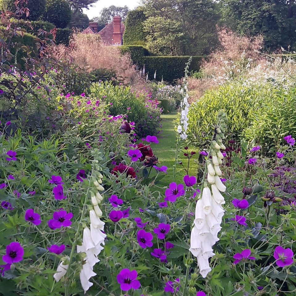 The Sunken Garden - Doddington Place Gardens