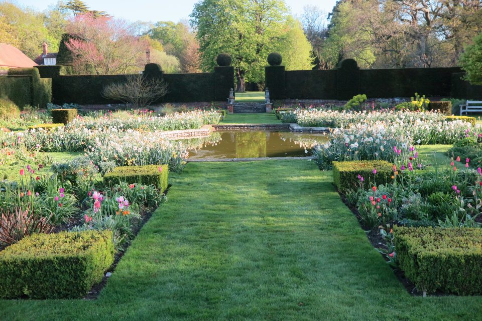 The Sunken Garden - Doddington Place Gardens